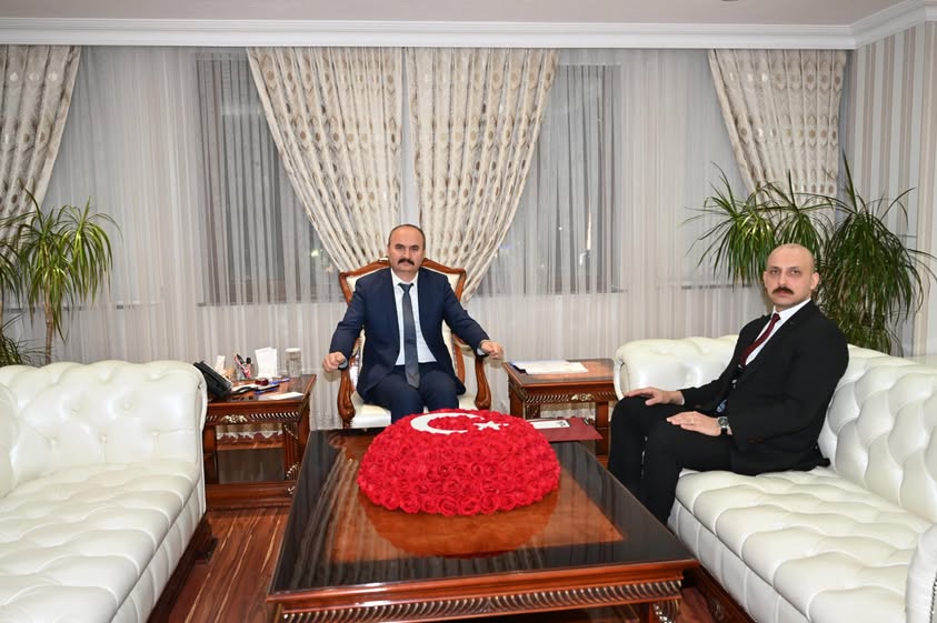 VALİ CANALP TÜİK MÜDÜRÜ ÇİL’İ AĞIRLADI