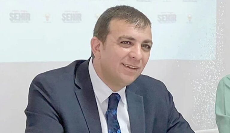 Çiçek, AK Parti MKYK listesinde