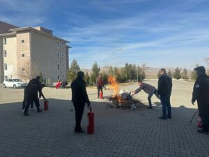 GERCÜŞ SPOR TESİSLERİNDE YANGIN TATBİKATI