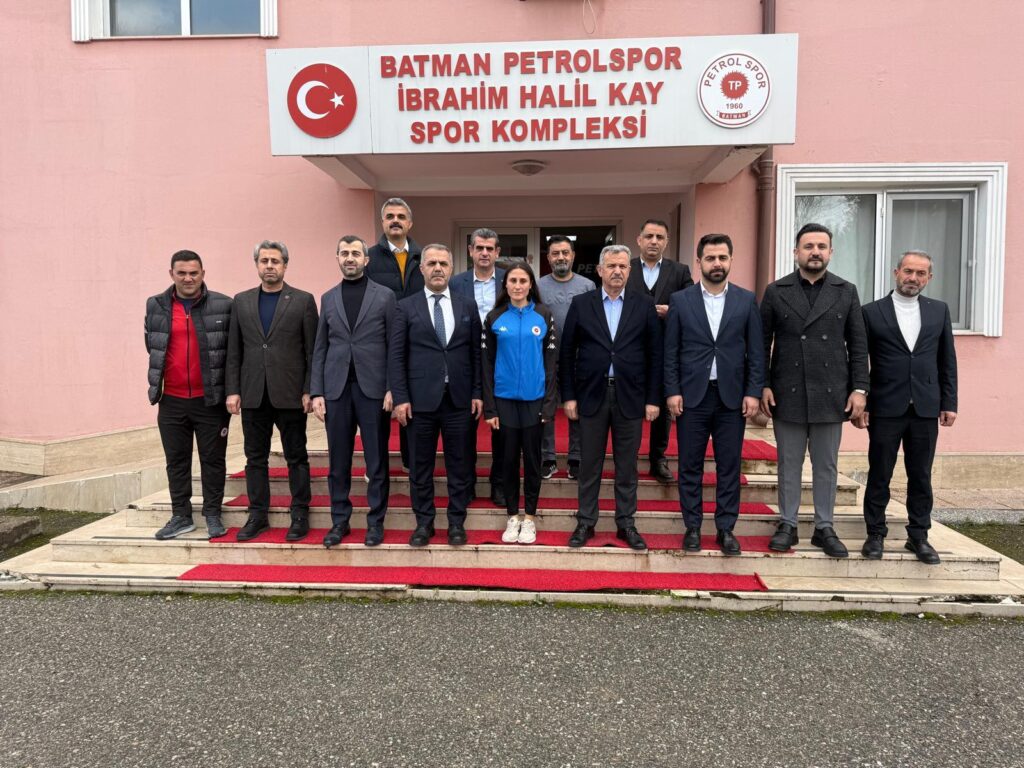 Milli atlet Ruken, altınla ödüllendirildi