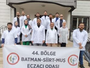 “ECZANELER KAPANIYOR, HALK SAĞLIĞI TEHLİKEDE”