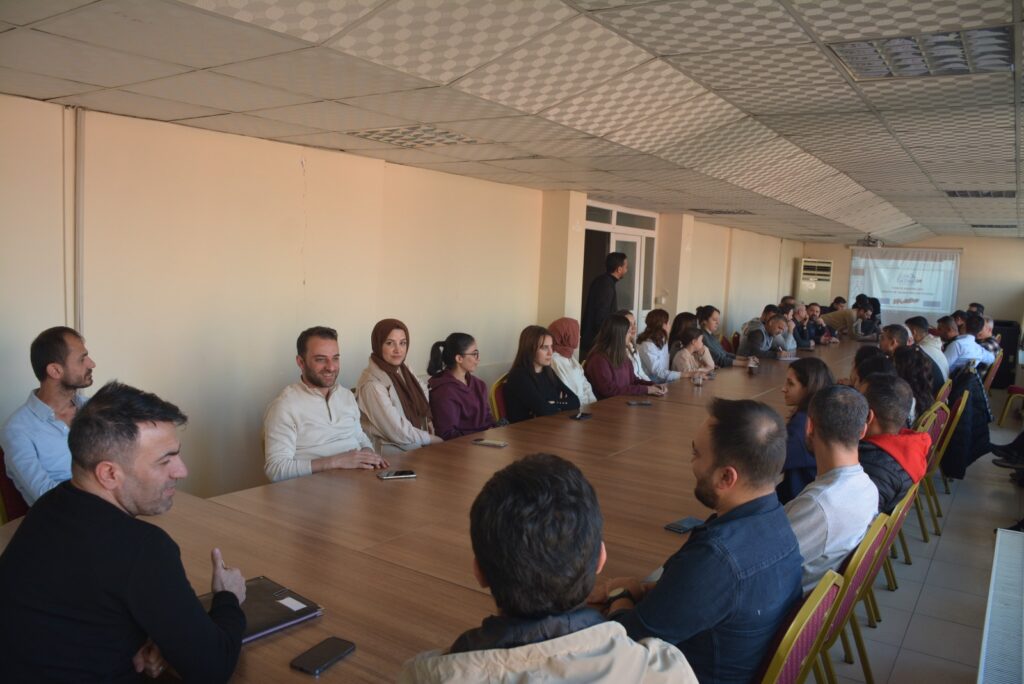 İTFAİYEDEN GENÇLİK SPOR PERSONELLERİNE EĞİTİM SEMİNER