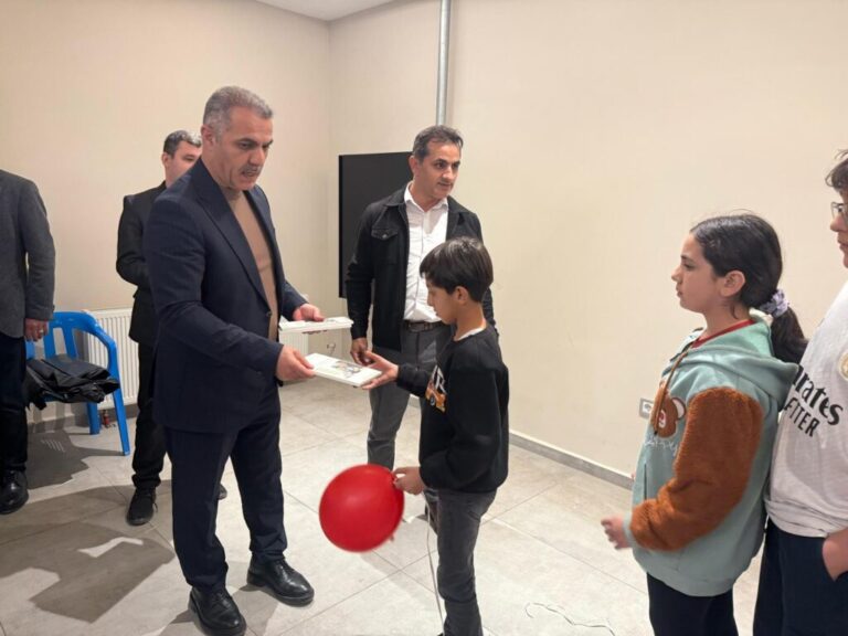 Başkan Şansi, yetim sofrasına konuk oldu