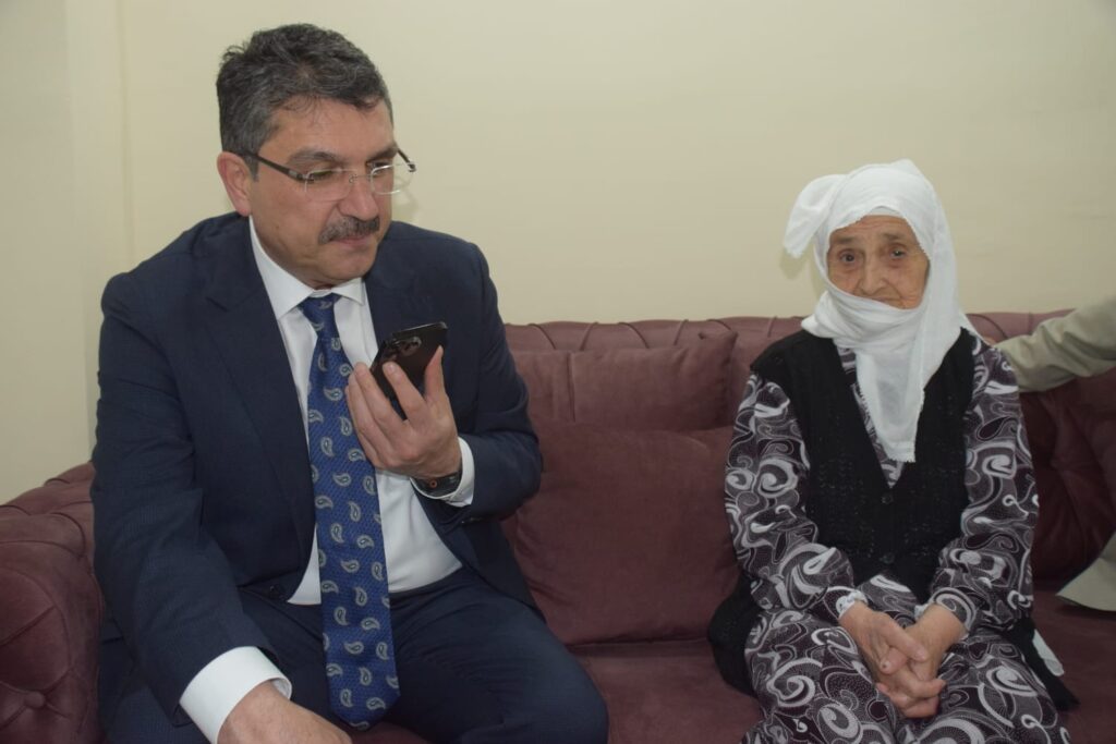 Milletvekili Nasıroğlu, hane ziyaretlerinde