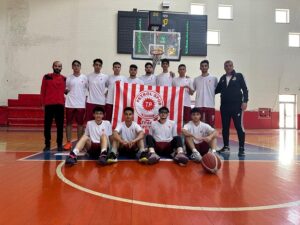 Petrolspor Basket takımı bölgesel lig şampiyonu
