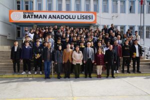 AKADEMİSYEN VE ÖĞRENCİ BULUŞMALARI BAL’DA GERÇEKLEŞTİRİLDİ