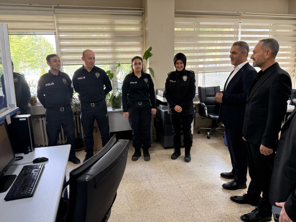 AK Parti İl Başkanı Şansi’den Emniyet Müdürlüğü’ne Anlamlı Ziyaret