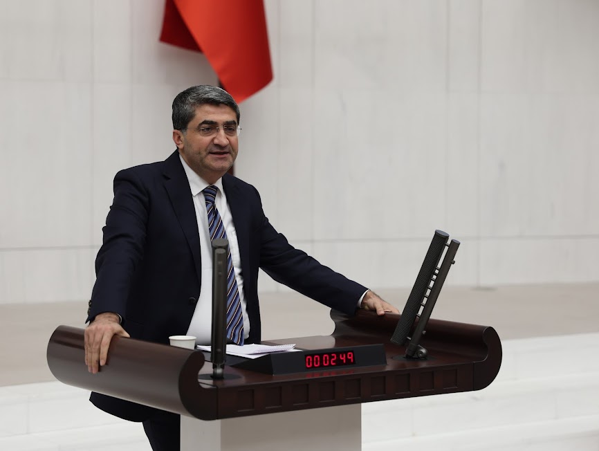 Çocuk yoksulluğunun önüne geçilmesi gerekiyor