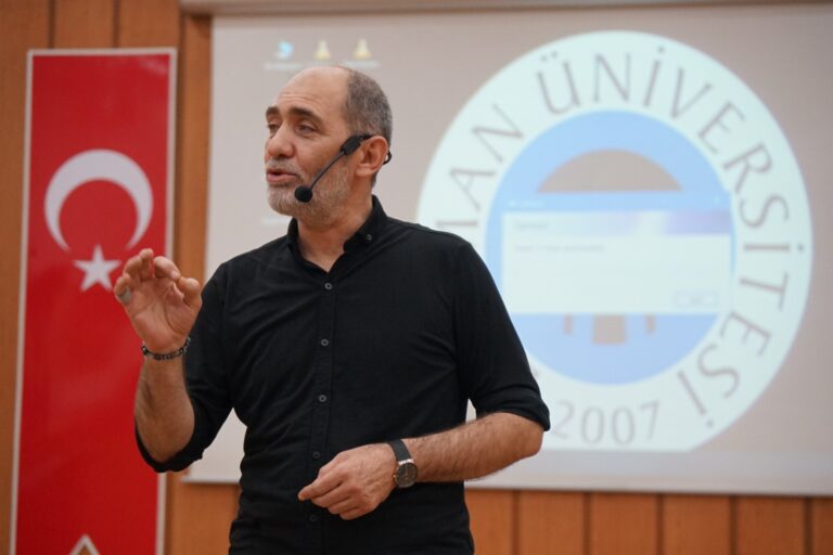 ‘Gönül varsa mesafe yoktur’ konferansı ilgi