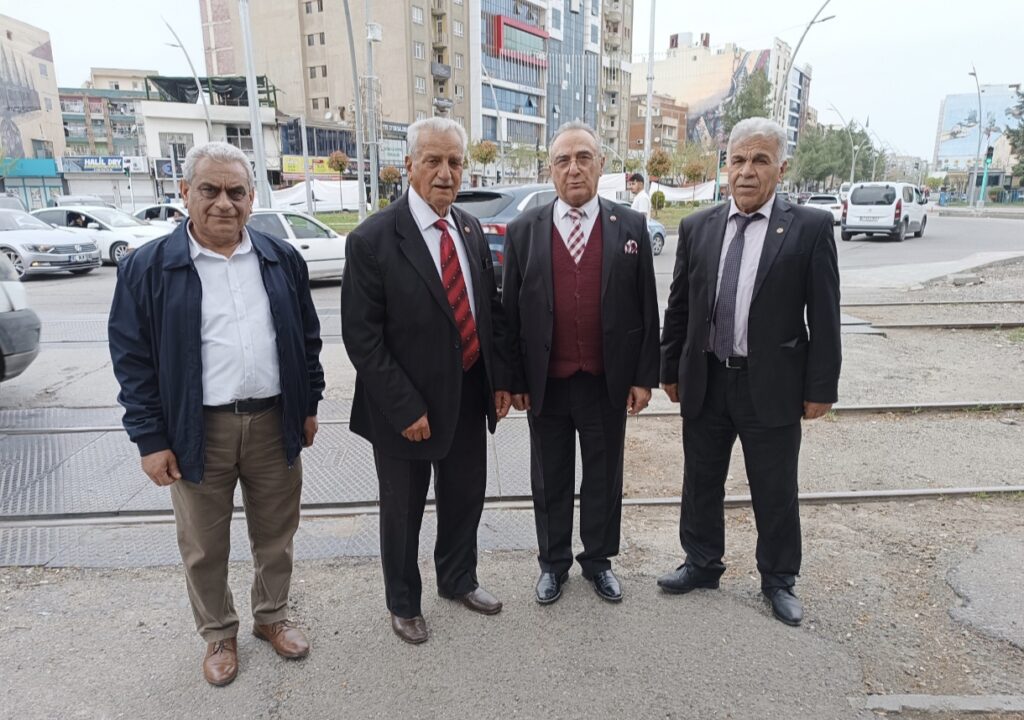 Emekliler Derneği’nden vefa örneği