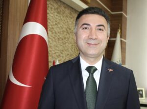 Üniversitede Demirle ikinci bahar