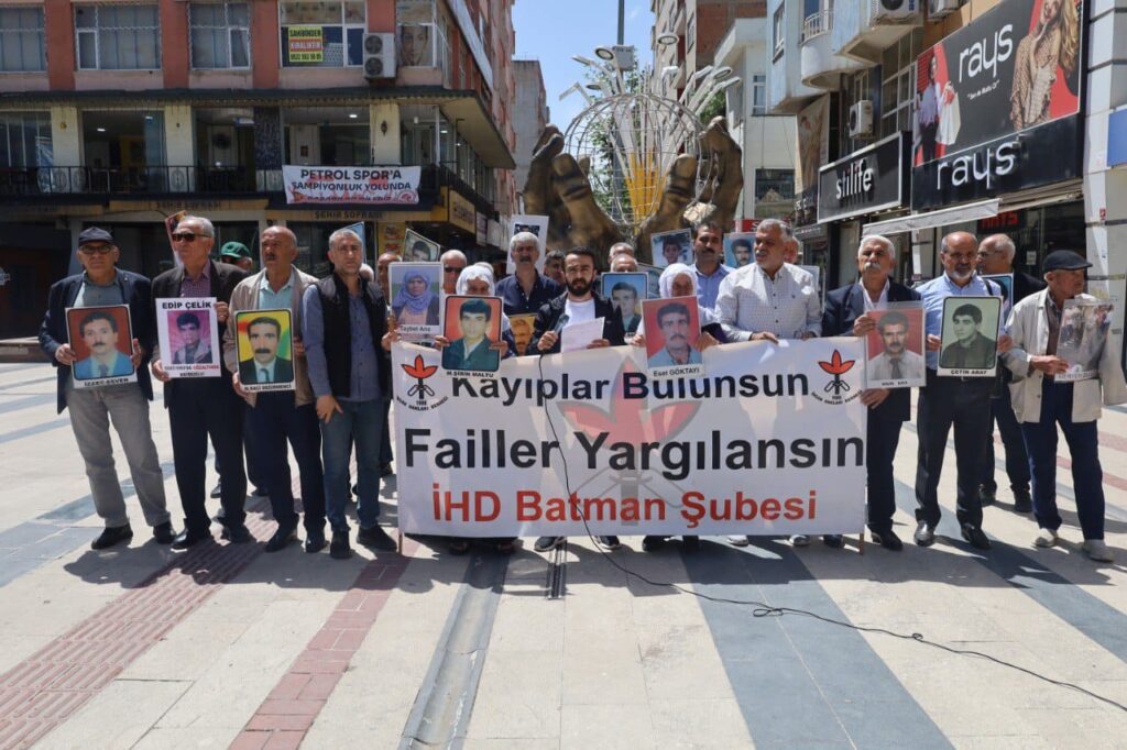 “Kayıplarımızın failleri bulunsun”