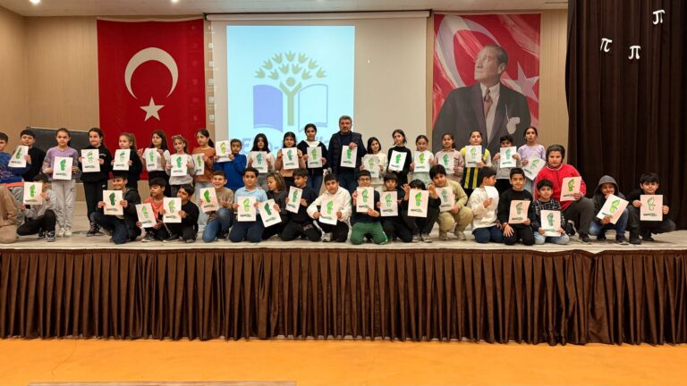 Minik öğrencilere seminer