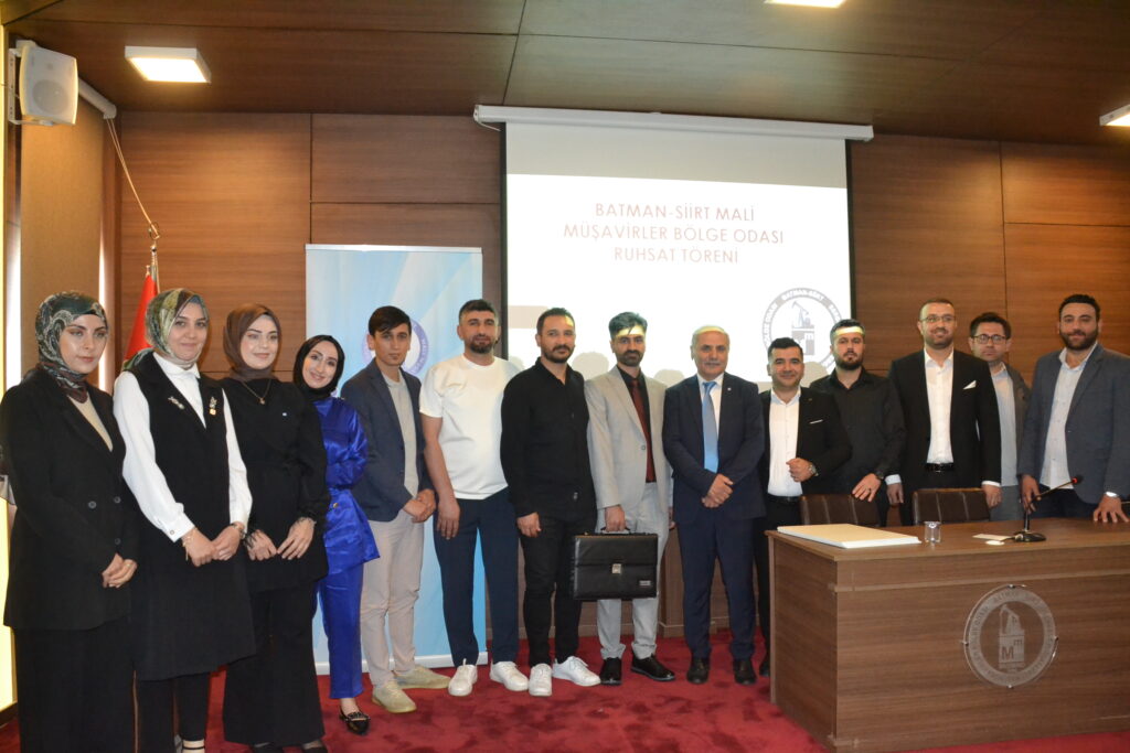 Ruhsatlarını törenle aldılar