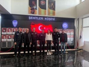 GENÇLİK SPOR POLİS TEŞKİLATINI UNUTMADI