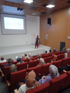 Beşiri’de Aşı Haftası’nda Velilere Yönelik Farkındalık Eğitimi Düzenlendi