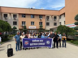 “5 MAYIS EBELER VE 12 MAYIS HEMŞİRELER GÜNÜ KUTLU OLSUN”