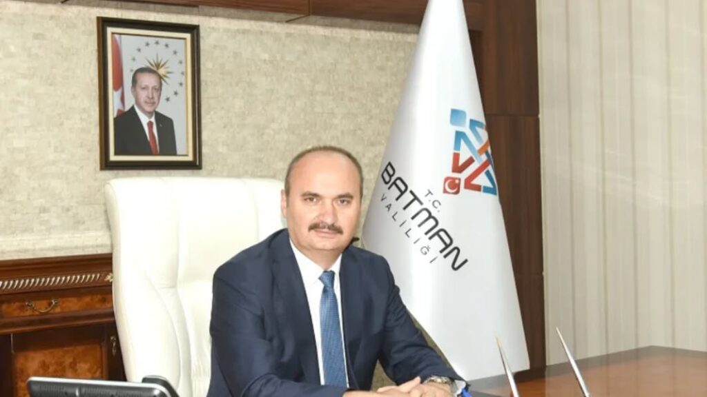 “GENÇLERİMİZ CUMHURİYETİMİZİN GELECEĞİDİR”