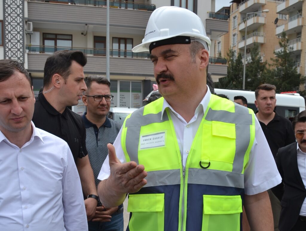 “Bölgenin en büyük parkını inşa ediyoruz”