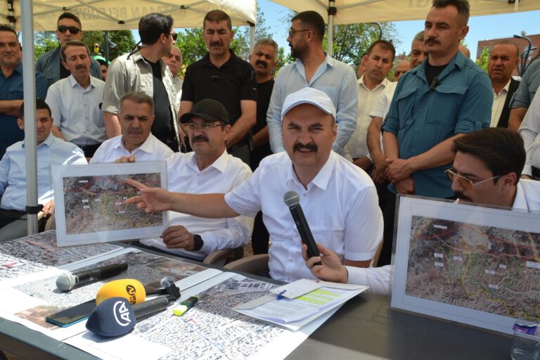 Dev projeler hayata geçiriliyor