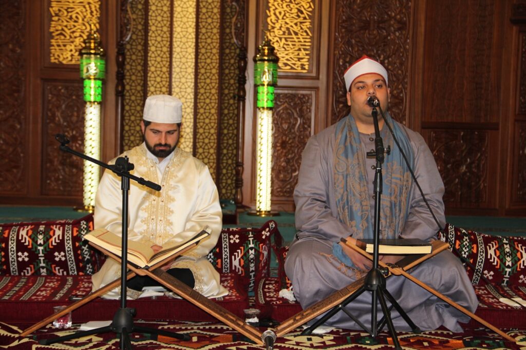 Dünya birincisi hafızdan Kur’an ziyafeti
