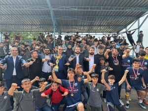 Liselerarası futbol turnuvası sona erdi