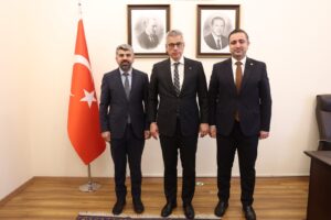 Sağlık Bakanı Memişoğlu ile görüştü