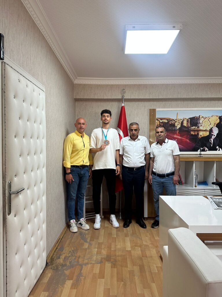 M. FURKAN ÇELİK DÜNYA İKİNCİSİ OLDU