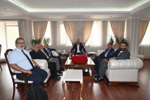 Cumhurbaşkanı Danışmanlarından Valiye Ziyaret