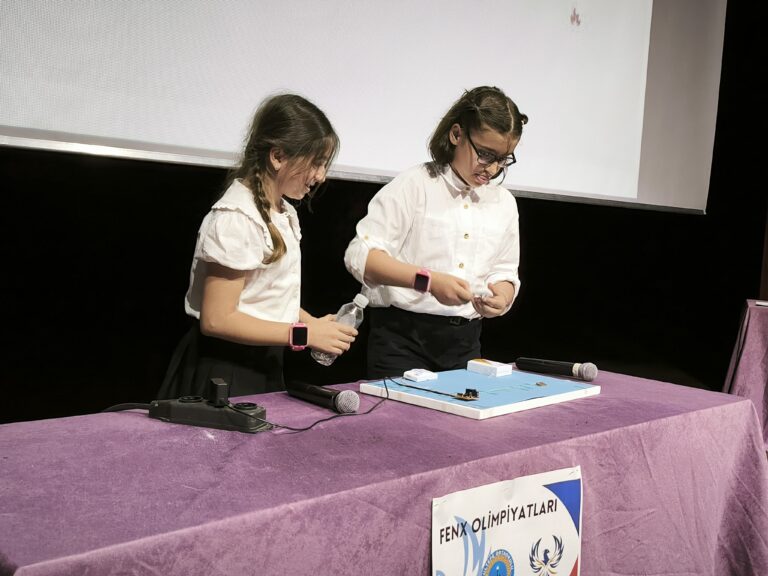 GÜLTEPE ORTAOKULUNDAN FENX BİLİM FESTİVALİ