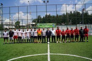 ÜNİVERSİTEDE BİRİMLER ARASI FUTBOL TURNUVASI