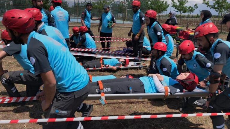 UMKE Personeline Doğada Tatbikat Eğitimi