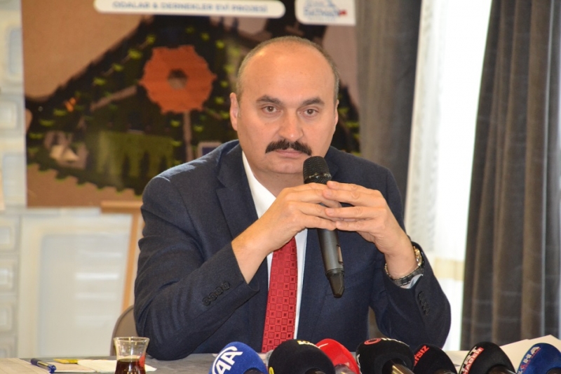 VALİ CANALP’TAN 35. YIL KUTLAMA MESAJI