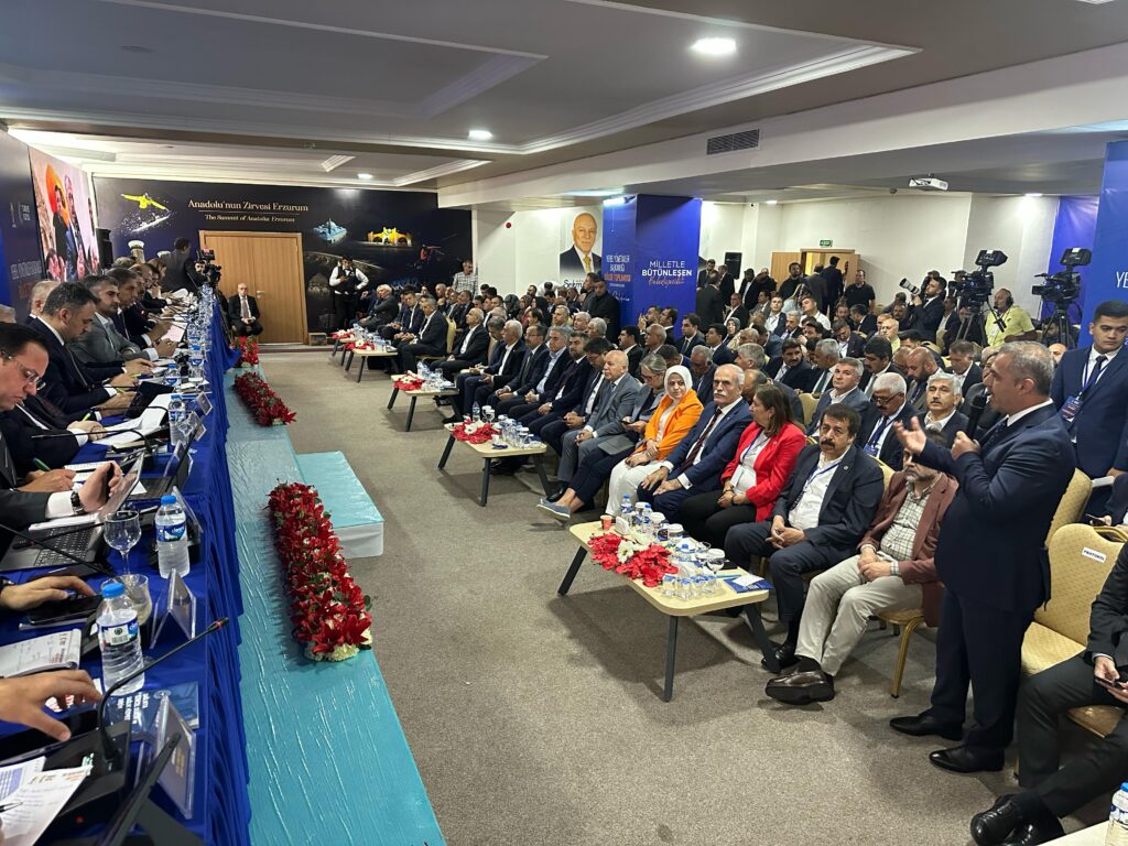 Şansi’den Erzurum’da Güçlü Mesaj: “Batman’ın Sözü Masada!”