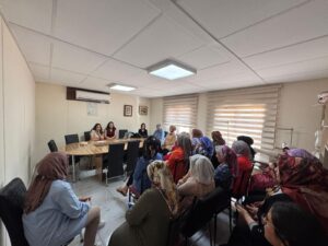 Kadınlara bilgilendirme eğitimi