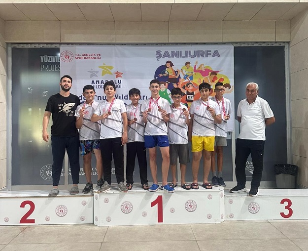 BATMAN’I YÜZMEDE GURURLA TEMSİL ETTİLER