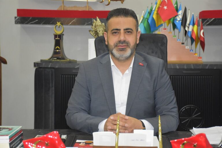 “KÜRT, TÜRK VE ARAP HALKLARI OMUZ OMUZA İSLAM SANCAĞINI DALGALANDIRDI”