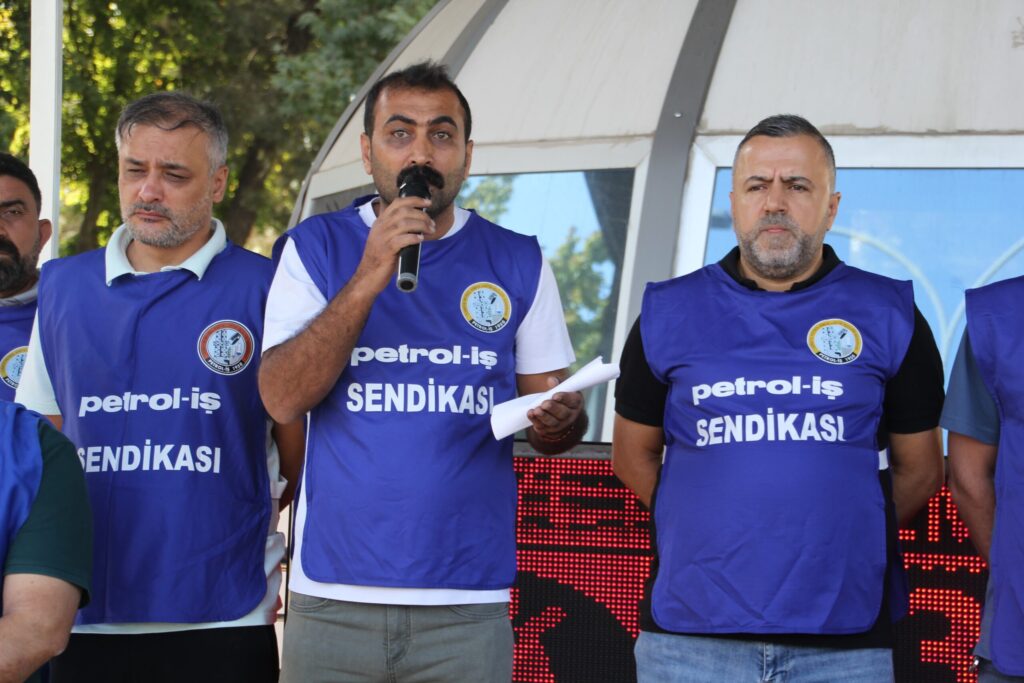 “Üretimi durdurursak çark dönmez”