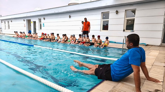 Kozluk’ta ‘Yüzme Bilmeyen’ Kalmayacak