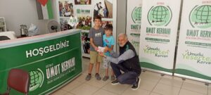 Minik Yüreklerden Büyük Destek