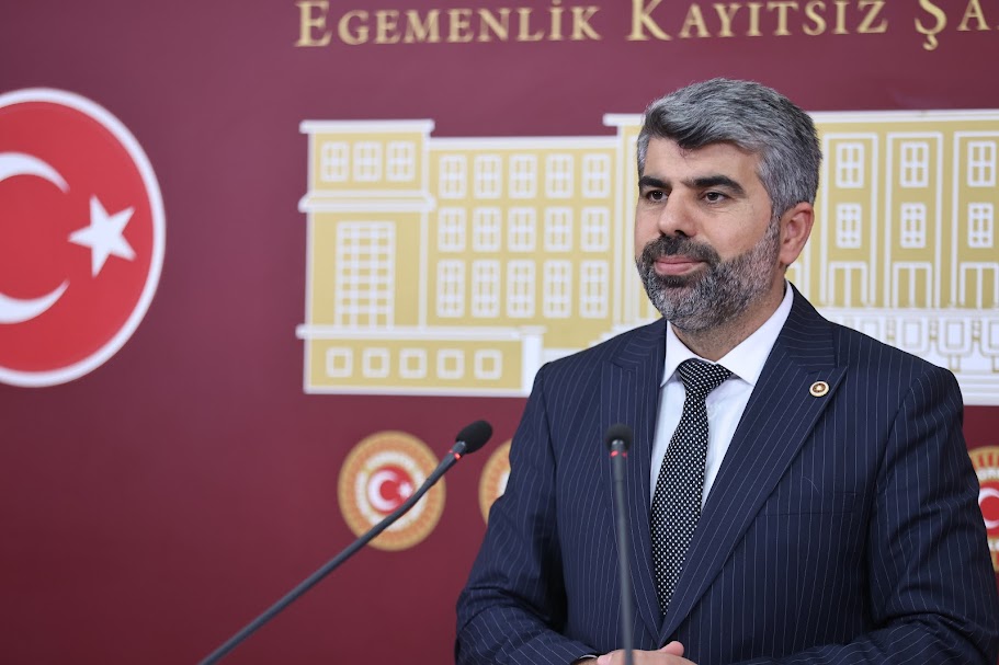 “MERSİN’DE BATMANLI AİLEYE YAPILAN SALDIRI KABUL EDİLEMEZ”