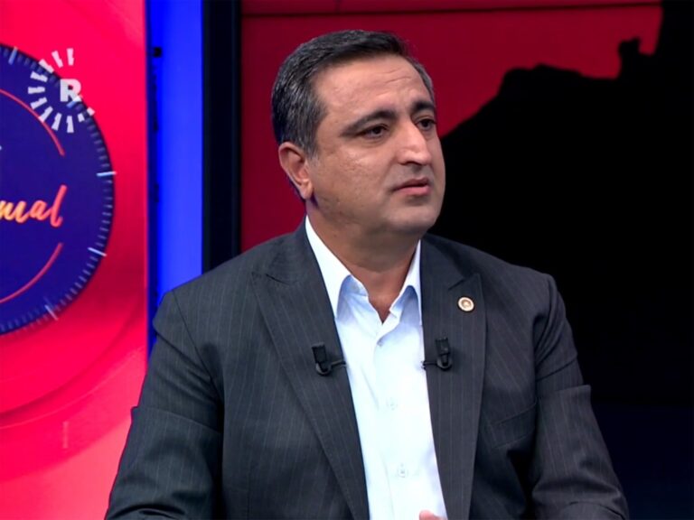 “PKK SİLAH BIRAKMASA BİLE KÜRT’LERİN HAKLARI VERİLMELİ”