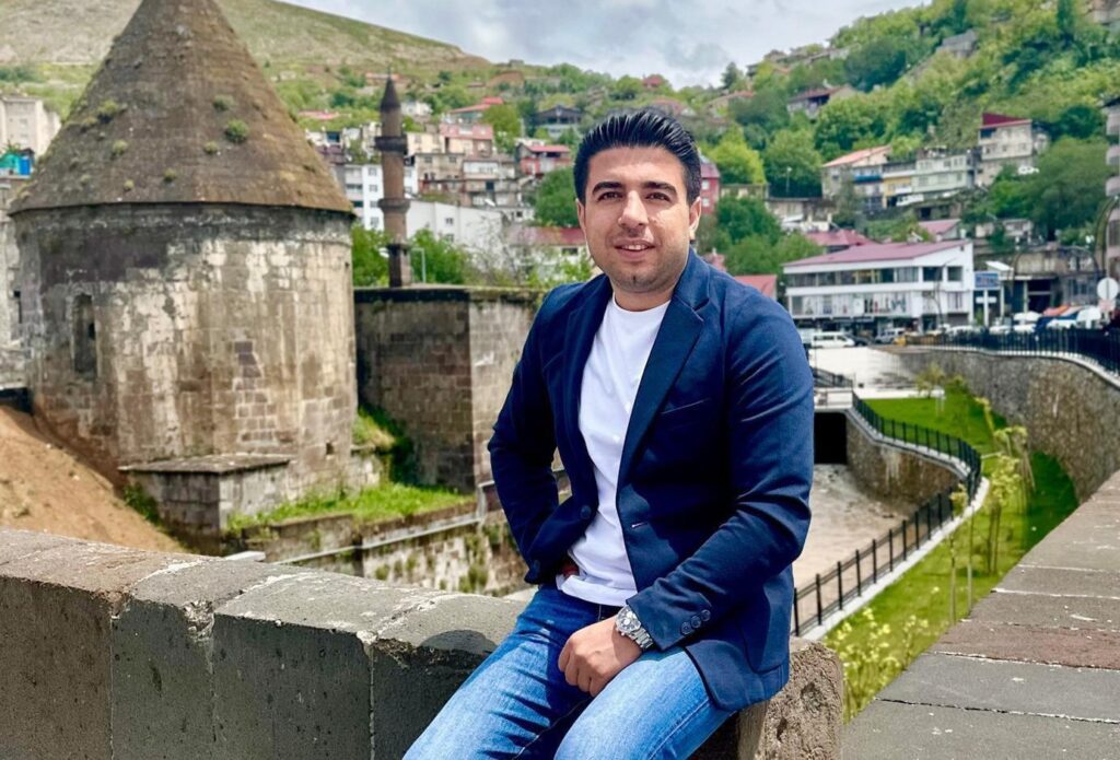 TRT’DE FATİH ORHAN’A ÖDÜL