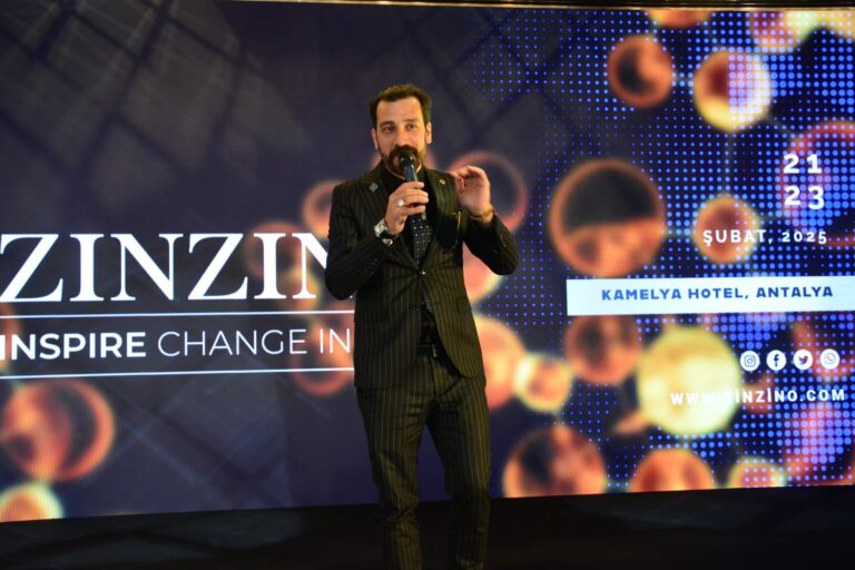 Gönüllerin Efendisi raflarda…