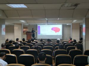 ANTRENÖRLERE ‘BAĞIMLILIKLA MÜCADELE’ SEMİNERİ