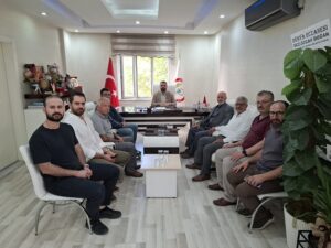 25 Eylül Eczacılar günü nde Saadet Partisinden Eczacılar Odasını ziyaret.