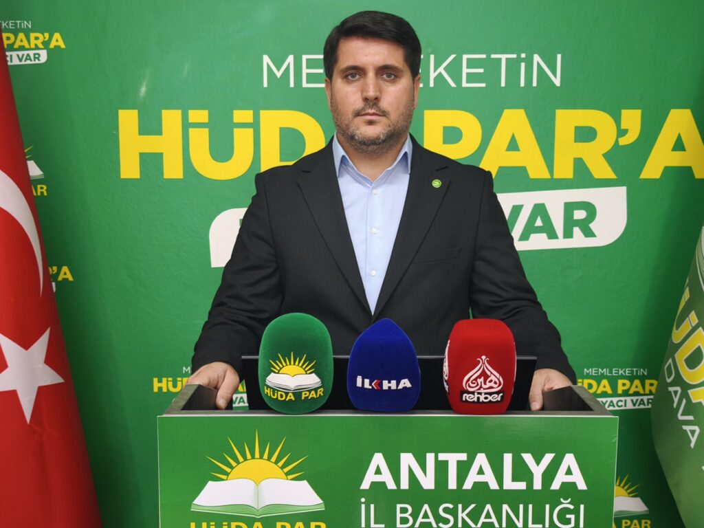 HÜDA PAR İl Başkanı Durmaz’dan toplu ulaşıma yapılan zamma tepk