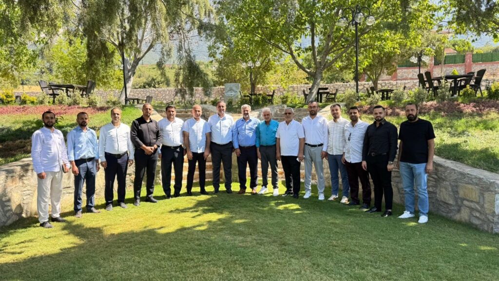 “Özümüzü ve duruşumuzu milletimizin sesiyle şekillendirmeye devam edeceğiz.”