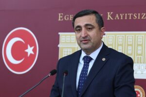 RAMANLI’DAN ÇİFTE VATANDAŞLIK KANUN TEKLİFİ ÇAĞRISI