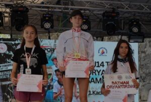 ANTALYA’DAKİ YARIŞMADA BÜYÜK BAŞARI